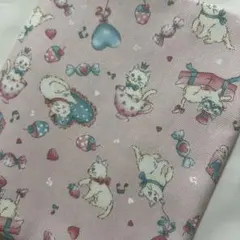 ★猫好きな方へ★ 可愛い猫　ハート　プリント綿生地