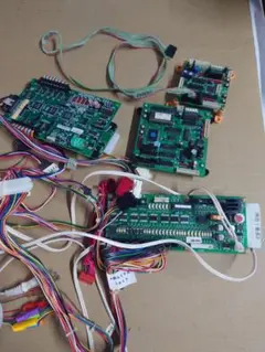 送料込】パチスロ4号機 大都技研 初代吉宗S 液晶基盤 液晶基板 レトロ