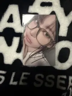 ルセラフィム　サクラ　HOT ユニバ 当選　ラキドロ 直筆サイン 咲良　トレカ