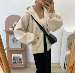 BLATE 裏起毛ボリュームフードジップパーカー 新品