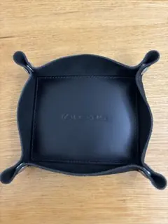 Item thumbnail for item 2593b103-a4ae-4572-a10f-0d797d3bea5a