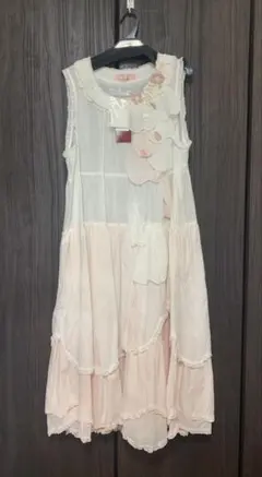 ピンクハウス＊桜の花びらワンピース＊ - メルカリ