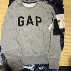 新品タグ付きGAP グレー スウェット Lサイズ