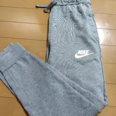 NIKE スウェットパンツ ジョガーパンツ グレー　ジュニアL
