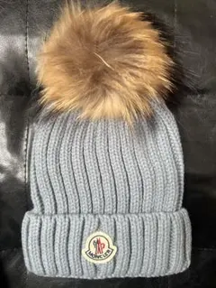 MONCLER ニット帽 グレー クリスタルロゴ 24/25 aw - メルカリ
