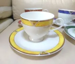 ジョバンニバレンチノ　カップ・ソーサー