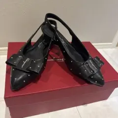 く*め様 フェラガモ　パンプス　レザースリングバックパンプス