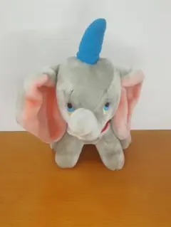 メ① ダンボ　ビンテージプラッシュドール ぬいぐるみ