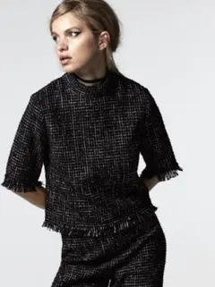 ZARA ダメージトリムテクスチャートップス