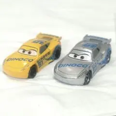 カーズトミカ　クルーズ・ラミレス（DINOCOレーシング＆シルバーレーサー）