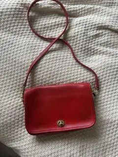 COACH レッド ショルダーバッグ