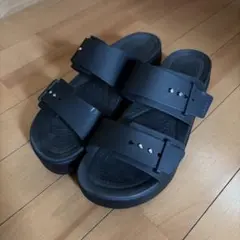 crocs クロックス サンダル W9 ブラック レディース 正規品のサムネイル