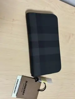 BURBERRY チェック柄 長財布のサムネイル