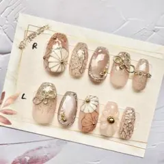 No.6【サイズオーダー】ネイルチップ 成人式 卒業式 前撮り和柄 ベージュ 白