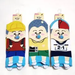 あしもとさん家　オモシロ靴下　3足セット　セリアのサムネイル