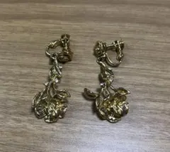 ネジバネ式イヤリング ゴールド フラワー 約4cm