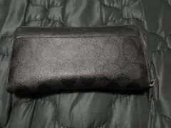 長財布(ラウンドファスナー) coach