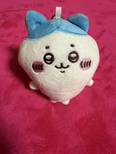 ちいかわ マスコット はちわれ ぬいぐるみ