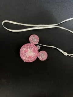 ミッキーの光るペンダント