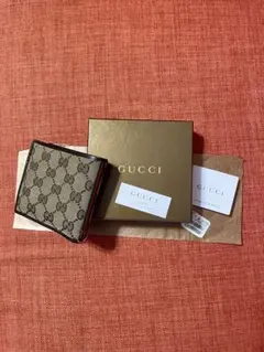 ヴィンテージ、GUCCI 二つ折り財布、シェリーラインのサムネイル