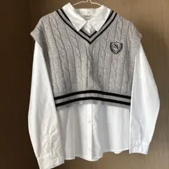 グレー ケーブルニットベスト&ブラウスセット M