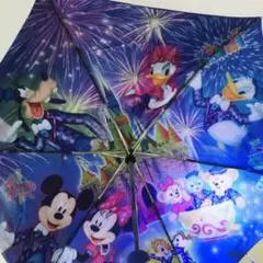 香港　ディズニー　13周年　折り畳み傘 香港 ディズニー 13周年 折り畳み傘 - メルカリ