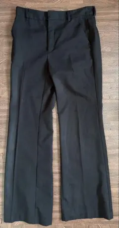 ブラック スラックス