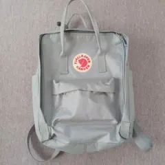 Fjällräven Kånken リュック バックパックのサムネイル