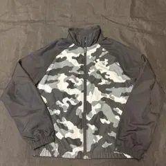 Under Armour 迷彩柄ジャケット YMDサイズ
