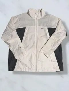 古着 NIKE ナイロンジャケット ※シミ多数あり