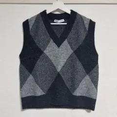 ZARA　ニットベスト