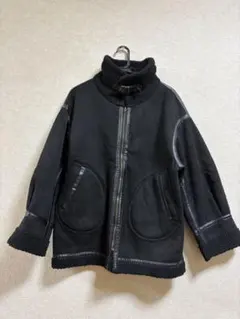 BEAMS ムートンコート