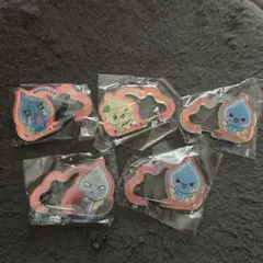 しずくちゃん　カプセルトイ 5個セット　アクリルカラビナ