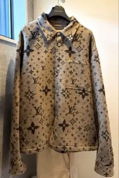 週末限定ルイヴィトン モノグラム ウール カシミヤ混紡 ジャケット ガーメント付のサムネイル