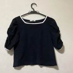 ems. 黒 パフスリーブ Tシャツのサムネイル