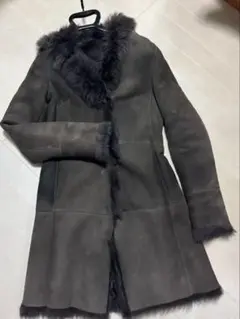 グレー ムートンコート フード付き Aライン