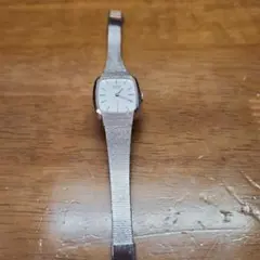 【大幅下げ】 SEIKO クォーツ アナログ 腕時計 シルバー
