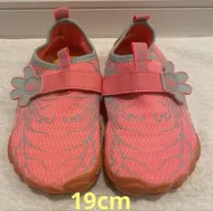 19cm ピンクの花モチーフ キッズマリンシューズ