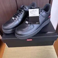 新品未使用　Nike Air Force 1 Supreme ブラック