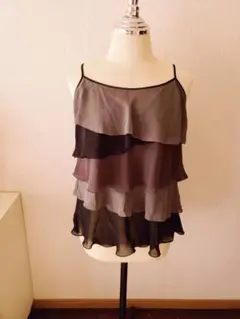 OZOC グラデーション フリルキャミソール 38