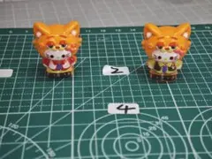オレンジ色のキャラクター2体セット