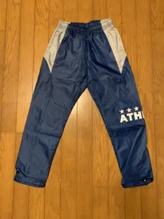 タキャ様専用　ATHLETA ネイビー ピステ パンツ 140