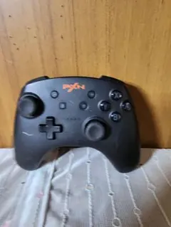 Switch ワイヤレスコントローラー PXN-9607 プロコン互換