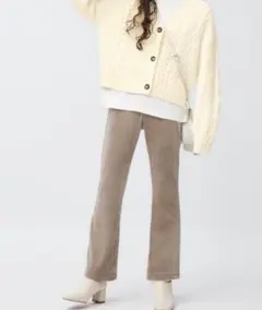の*こ様 GU ヌクヌクニットコールフレアパンツ
