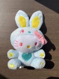 ハローキティ ウサギコスチューム ぬいぐるみ - メルカリ