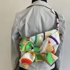 帯リメイクバッグ　リボン　ボディ・ウエストバッグ　和柄（青海波）　ハンドメイド