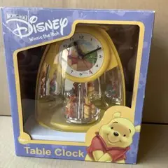 ディズニー　くまのプーさん　テーブルクロック　置き時計