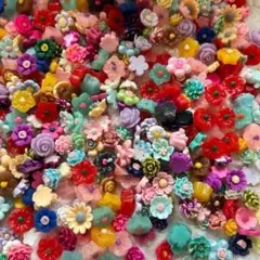 くくり花（ビーズ付き、4✖4㎝ 50個） - メルカリ