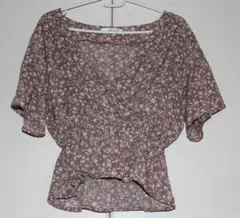 半袖ブラウス　レトロガール　Mサイズ　花柄　ブラウン系　古着