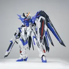 新品未組立　1/100　MG相当　ライジングフリーダム似　海外製 新品未組立 1/100 MG相当 ライジングフリーダム似 海外製 - メルカリ